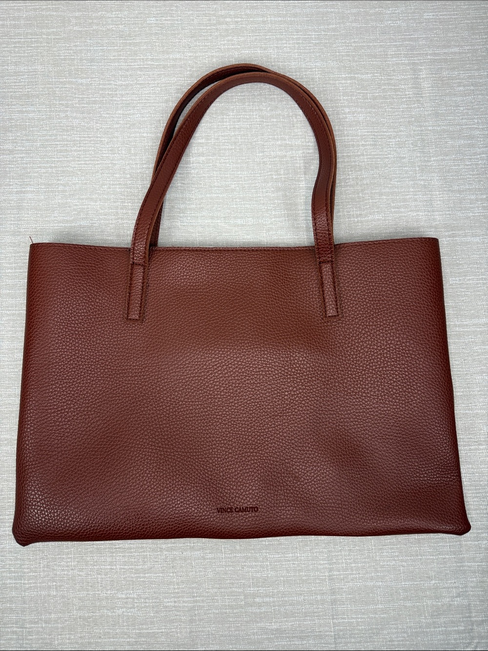 VINCE CAMUTO Luck Tote - Large Red Desert Brown+Black Vegan Leather - Picture 4 of 4